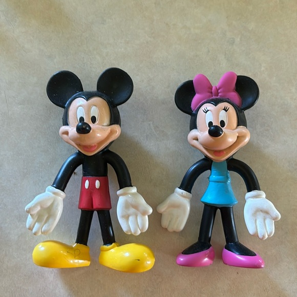 So cute! Original Disney Bendin Friends Mickey and Minnie - Picture 5 of 6